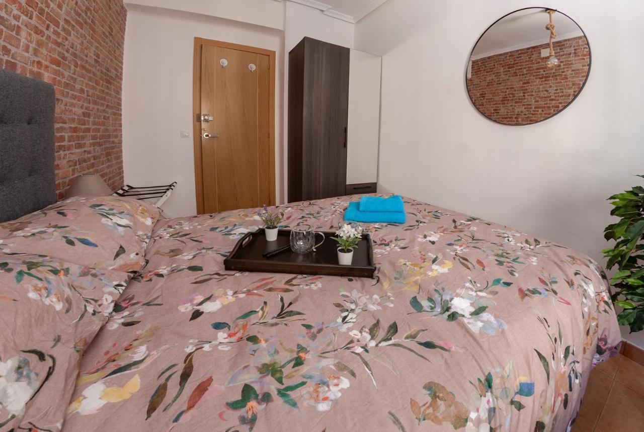 Luxury Artistic Digital Nomad 2 Bedroom W/Terrace Valencia Exterior foto